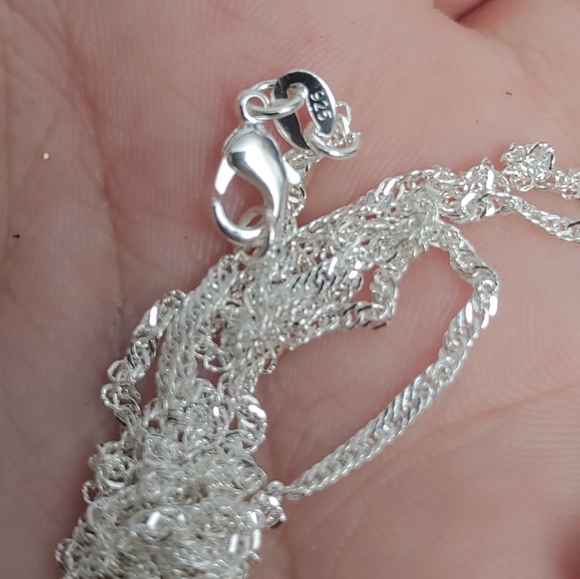 925 Gemstone Starfish Necklace - Picture 6 of 10